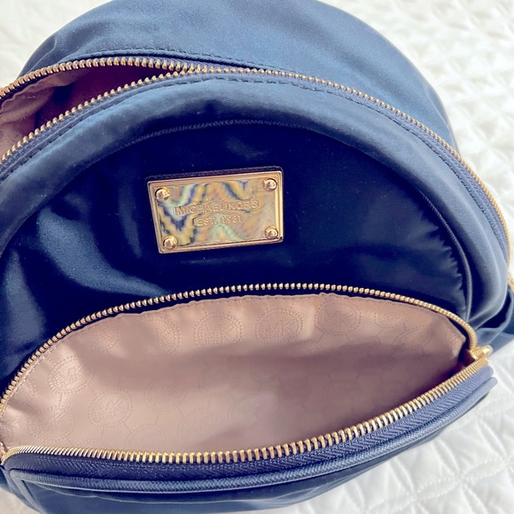 Michael Kors backpack, small, blue nylon - Picture 6 of 8
